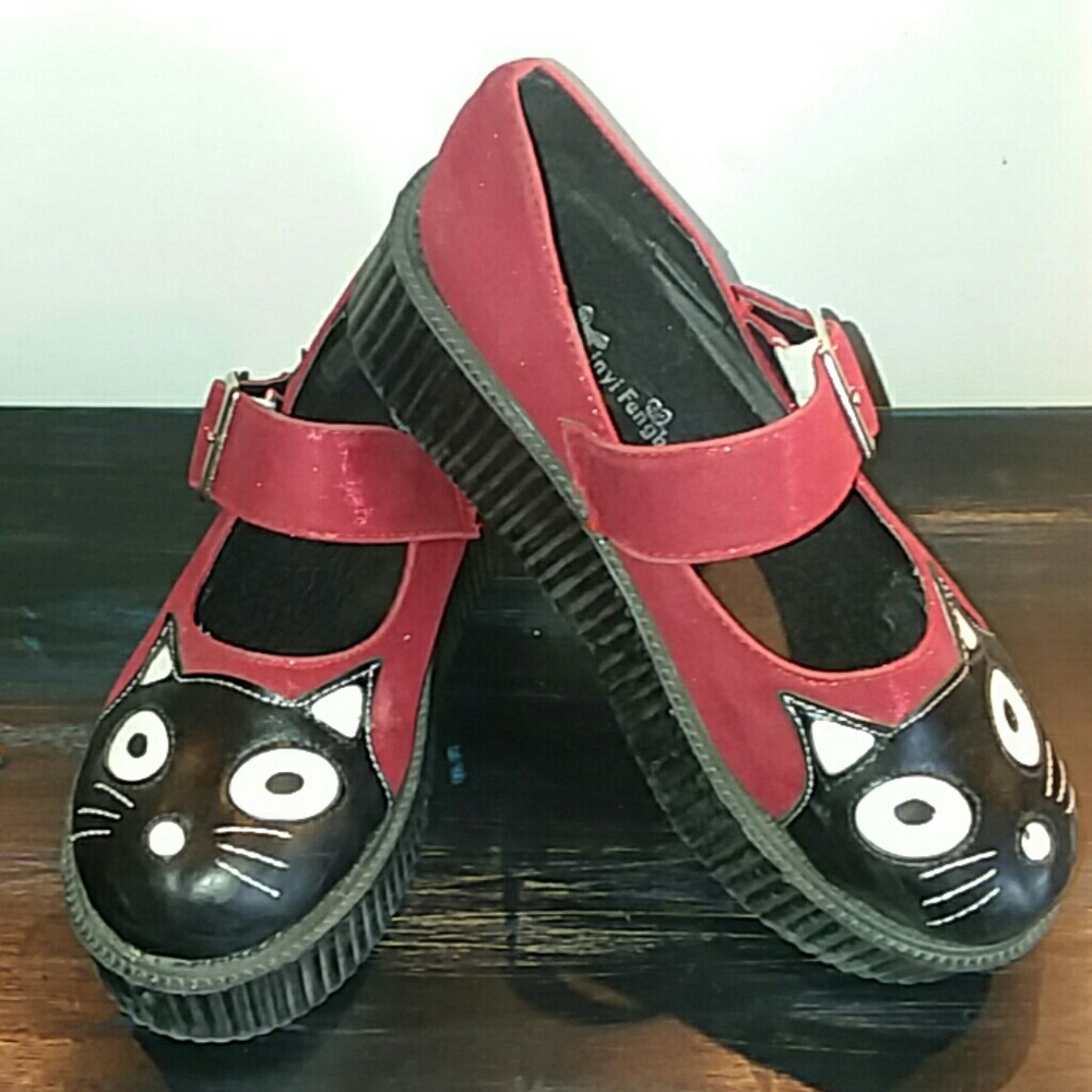 Cute Kitty Kat shoes size 38